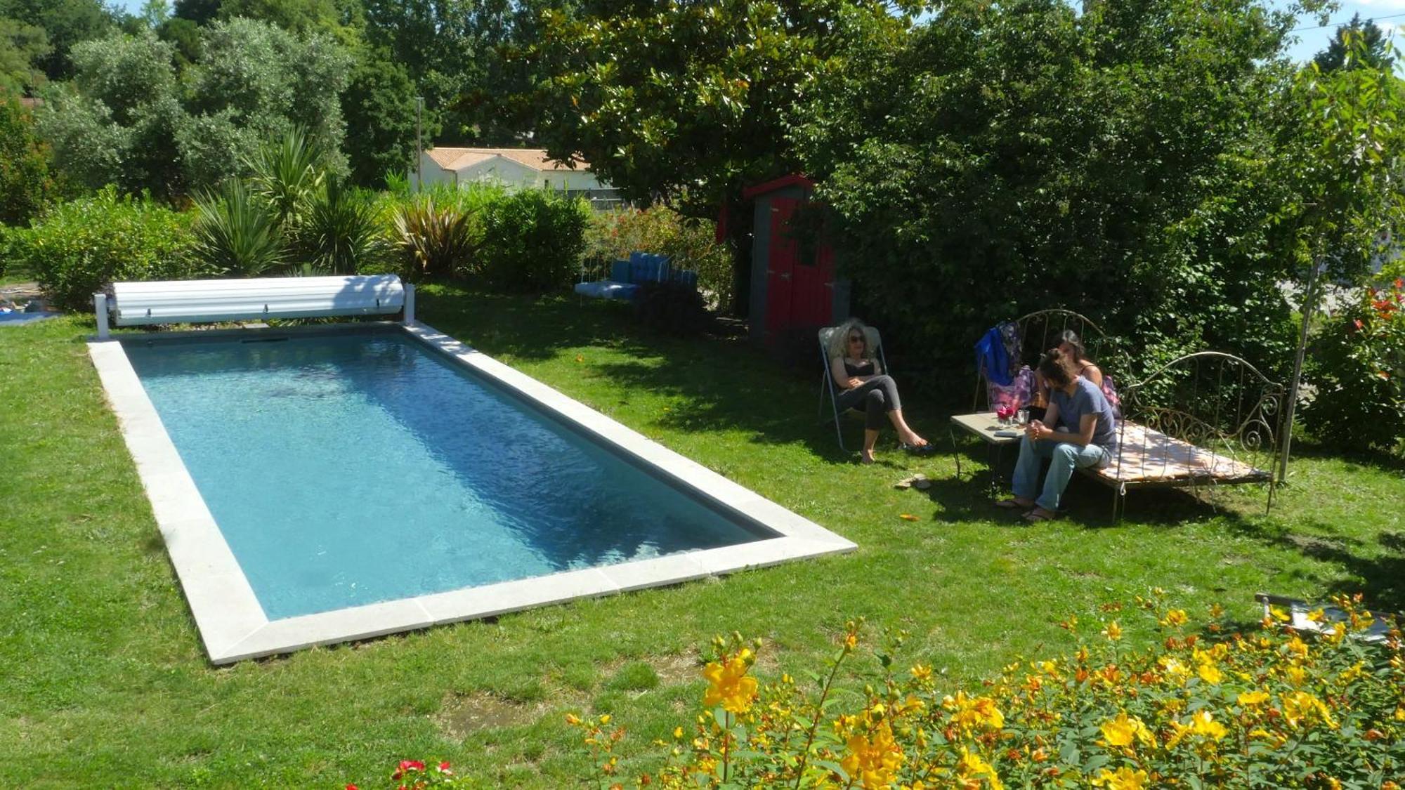 Les Jardins D'ispahan Prignac-et-Marcamps