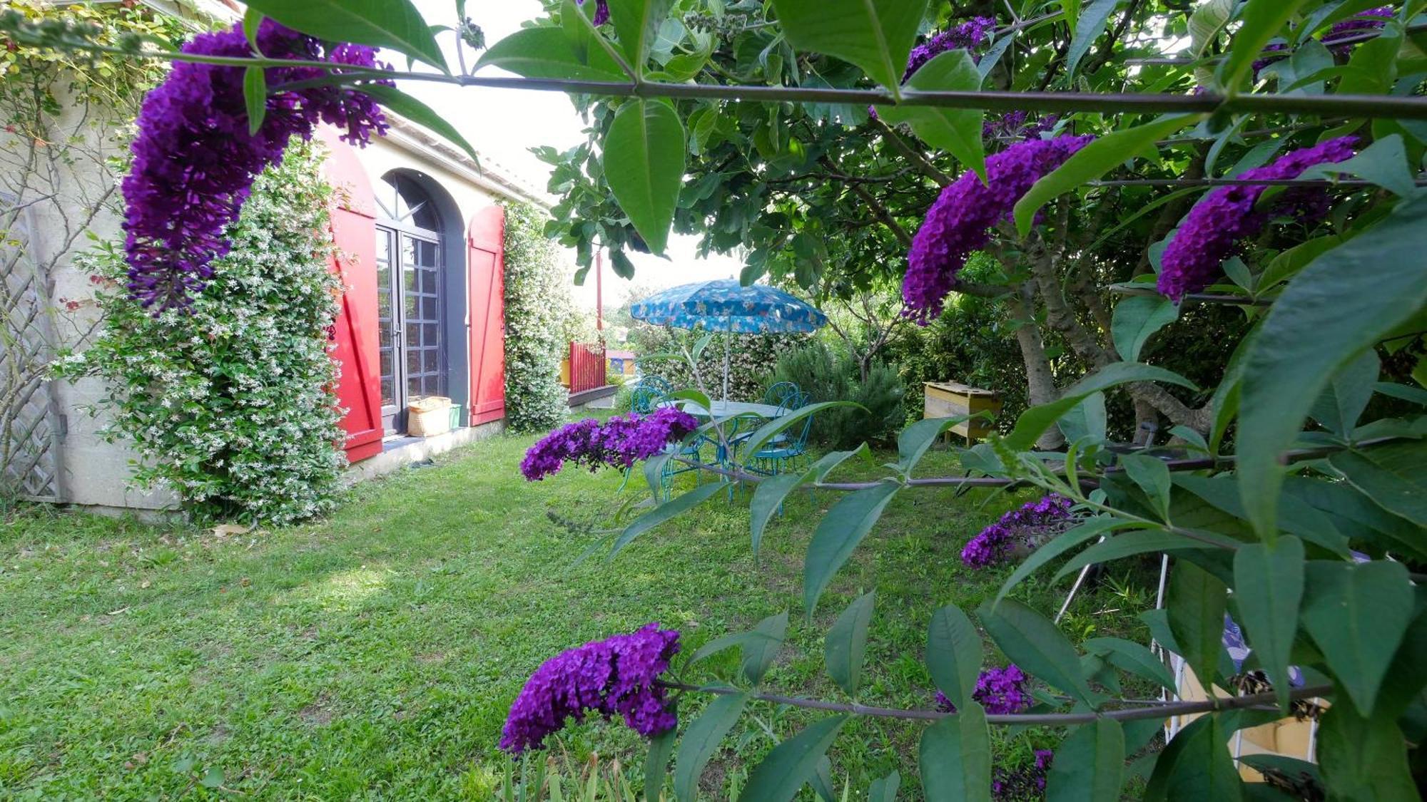 Les Jardins D'ispahan Séjour chez l'habitant Prignac-et-Marcamps